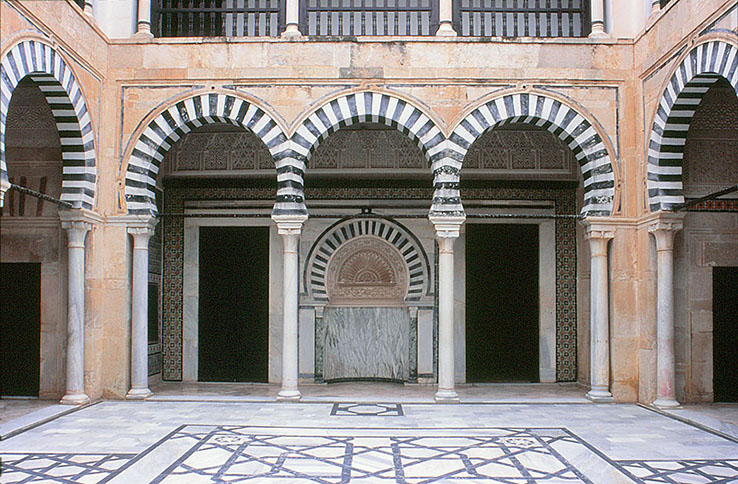 �K���A�[�j