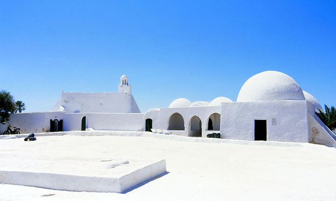 �}�t�u�r���