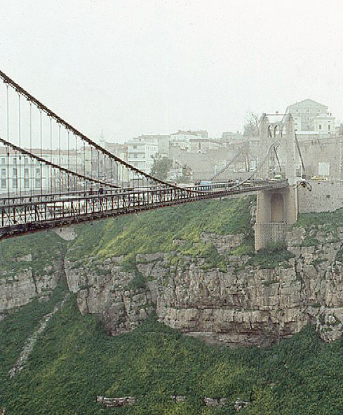 �R���X�^���`�[�k